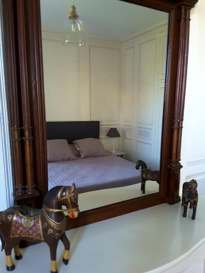La Maison Des Thermes, Chambre D'Hote Saintes Esterno foto