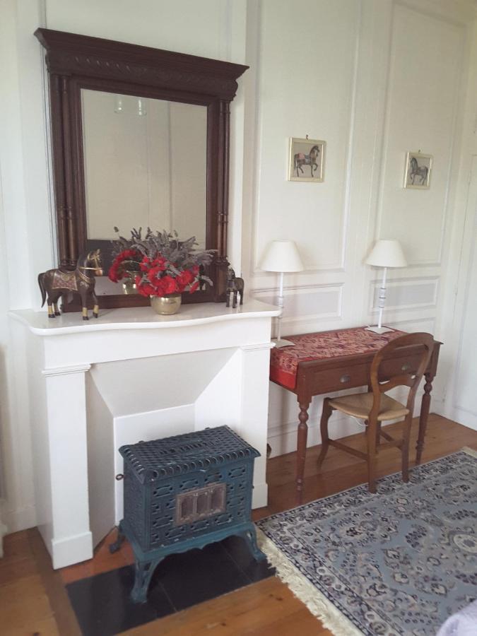 La Maison Des Thermes, Chambre D'Hote Saintes Esterno foto