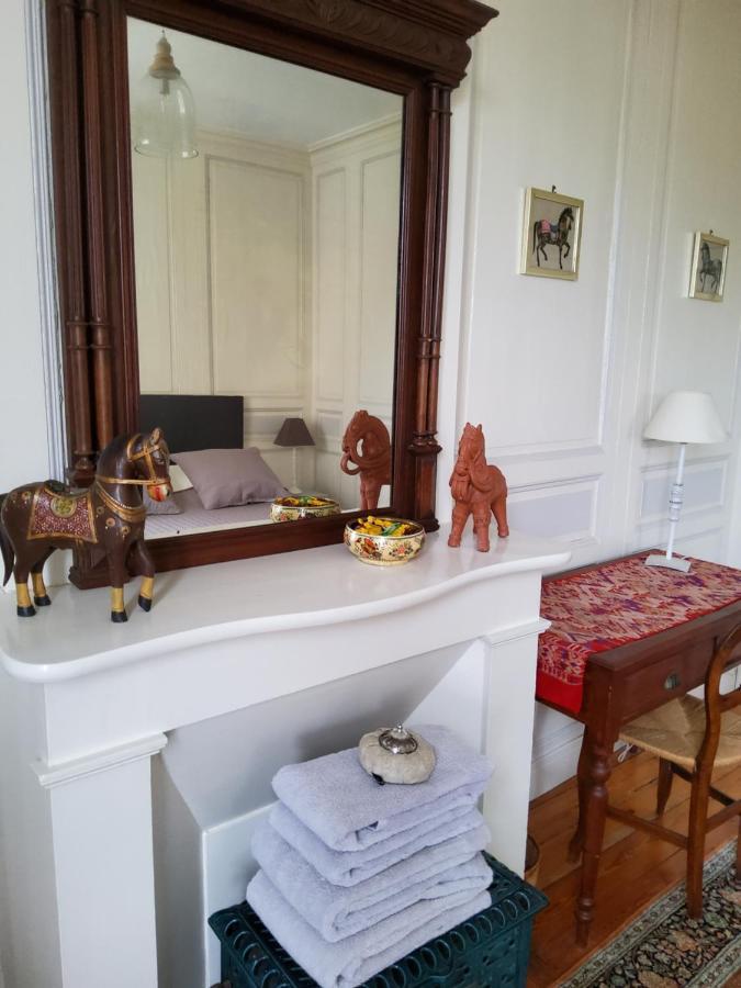 La Maison Des Thermes, Chambre D'Hote Saintes Esterno foto