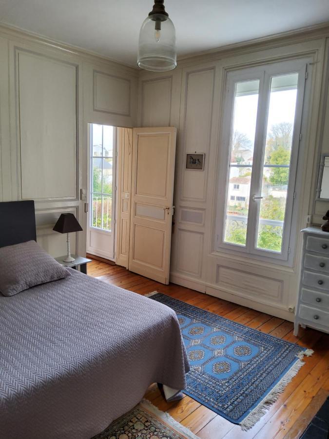 La Maison Des Thermes, Chambre D'Hote Saintes Esterno foto
