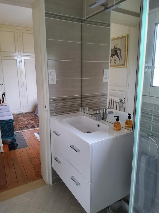 La Maison Des Thermes, Chambre D'Hote Saintes Esterno foto